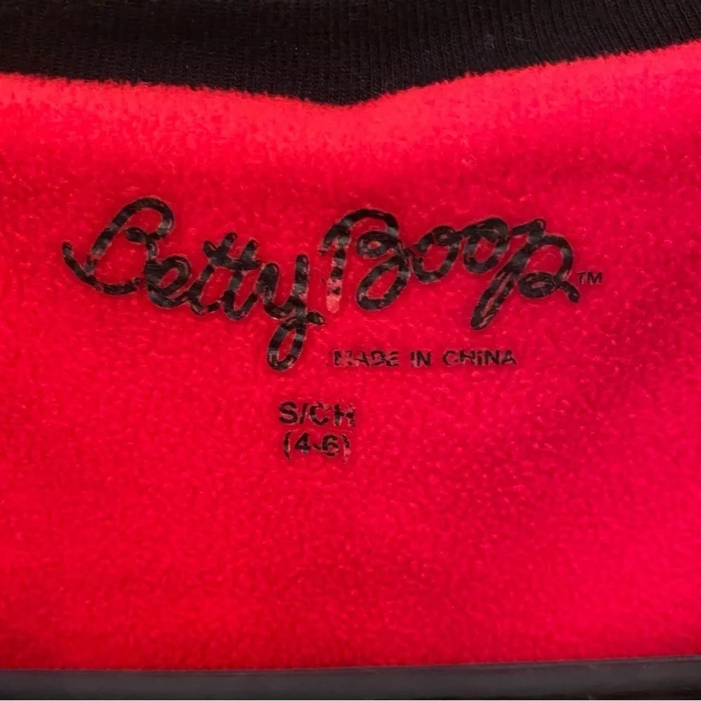 Betty Boop Red Onesie Fleece Sleepwear Pajamas Size Small